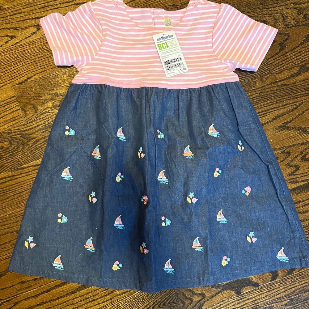 Jo Jo Maman Bebe girls’ dress (Size 5-6)